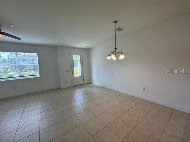 Building Photo - 11818 Dune Aly