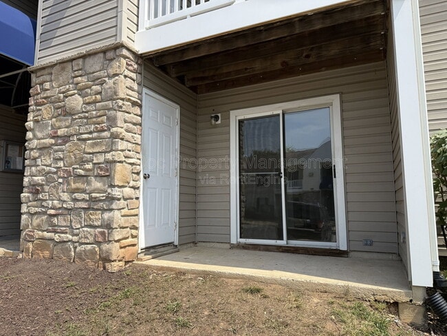 Building Photo - 76 Red Maple Ct