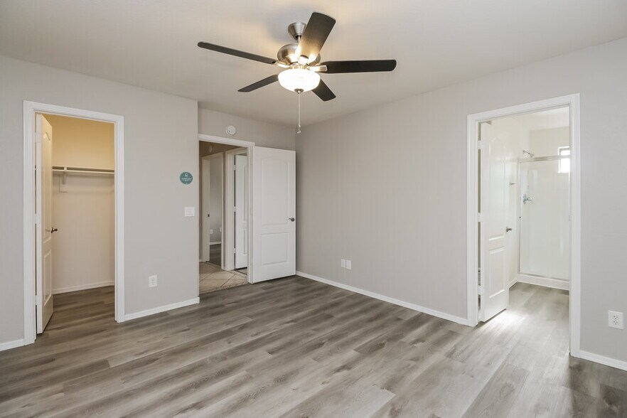 Building Photo - 30365 Maple Chase Dr