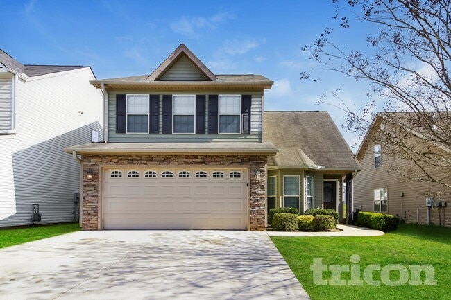 Building Photo - 213 Dellwood Dr