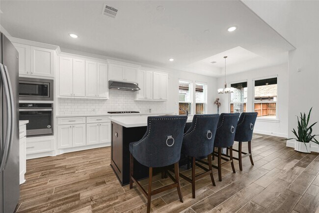 Building Photo - 28206 Clear Breeze Ct