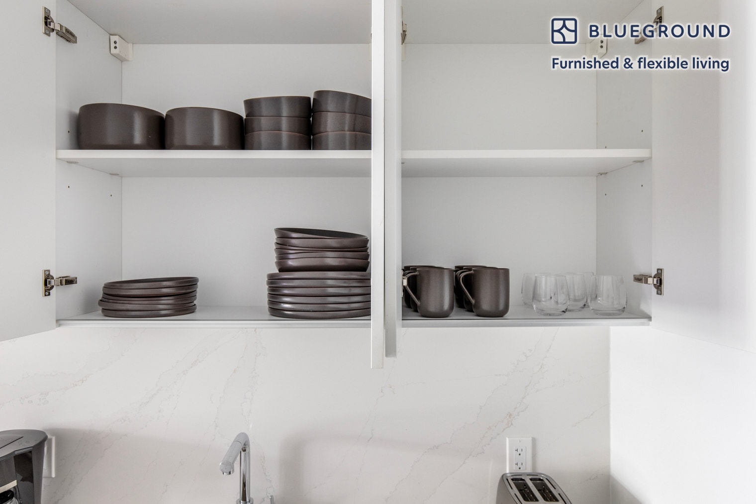 Building Photo - 949 1st St SE