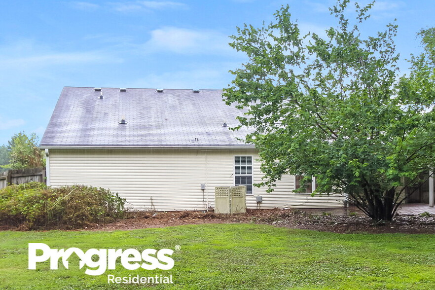 Building Photo - 4110 Eden Valley Dr