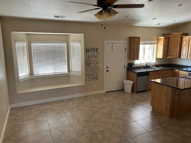 Building Photo - 1390 S 5000 W