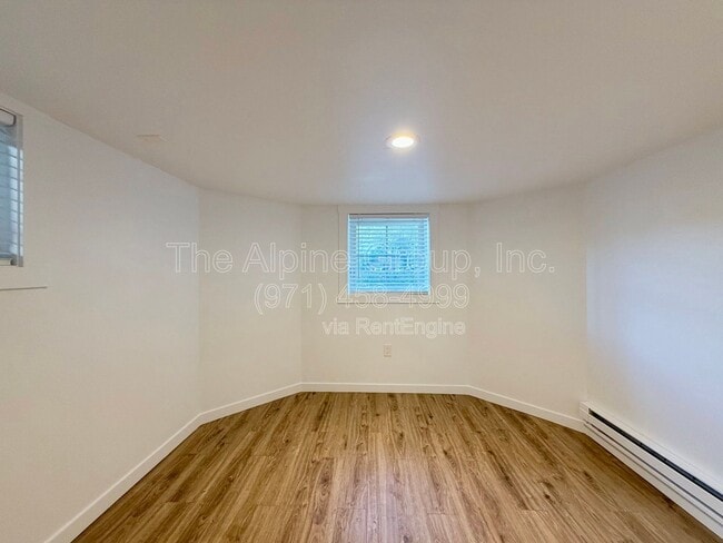 Building Photo - 2803 SW 1st Ave