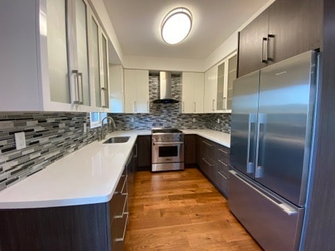 Building Photo - 2131 Carlmont Dr