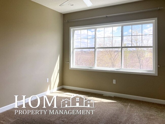 Building Photo - 3021 Bluestem Trl