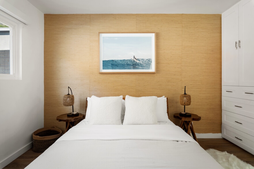 Building Photo - 20638 Pacific Coast Hwy