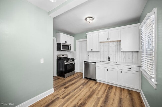 Building Photo - 2258 Northland Ave