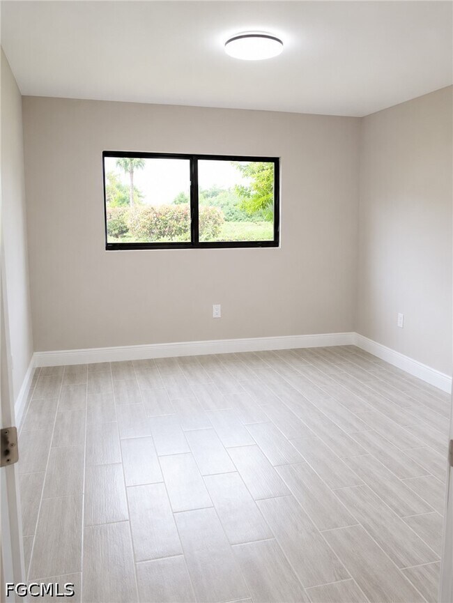 Building Photo - 16341 Dublin Cir