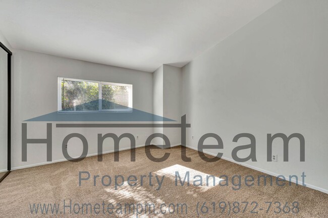 Building Photo - 2 BR/ 2 BA 1009 SQFT University Heights / ...