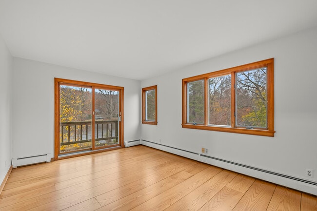 Building Photo - 14 Clearview Terrace