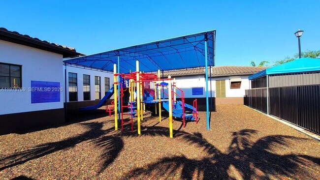 Building Photo - 17070 SW 91st St