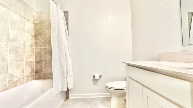 Building Photo - 683 Daring Dr