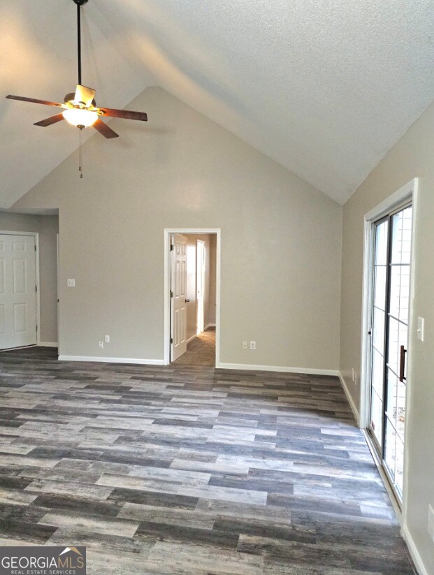 Building Photo - 152 S Fairfield Dr