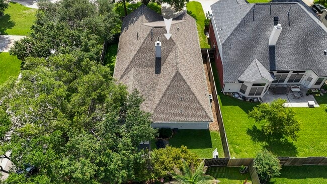 Building Photo - 5802 Sawyer Bend Ln