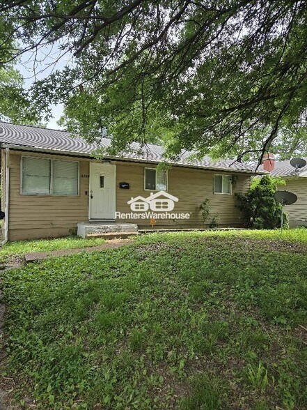 Building Photo - 10732 Spring Garden Dr