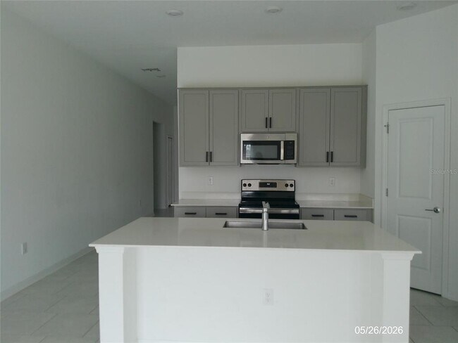 Building Photo - 437 Singing Sands Cir