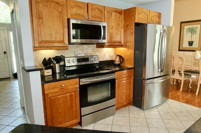 Building Photo - 5772 White Acres Ln