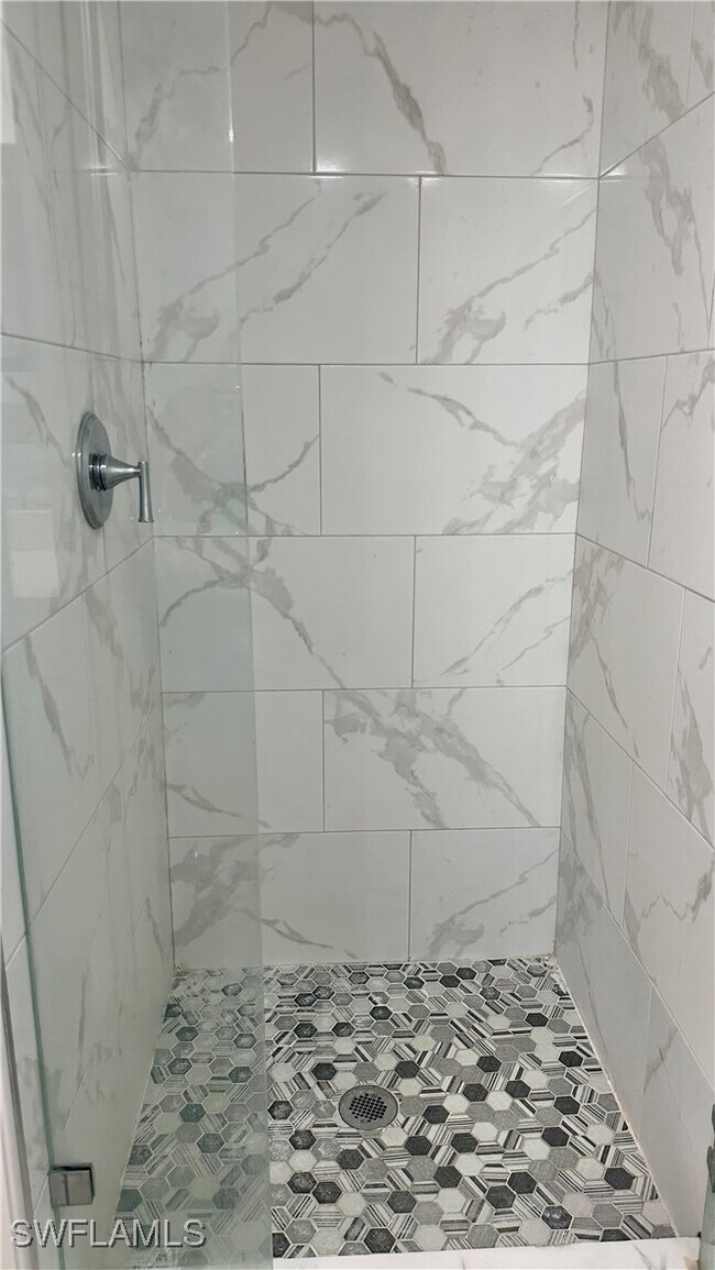 Building Photo - 17989 San Juan Ct SE