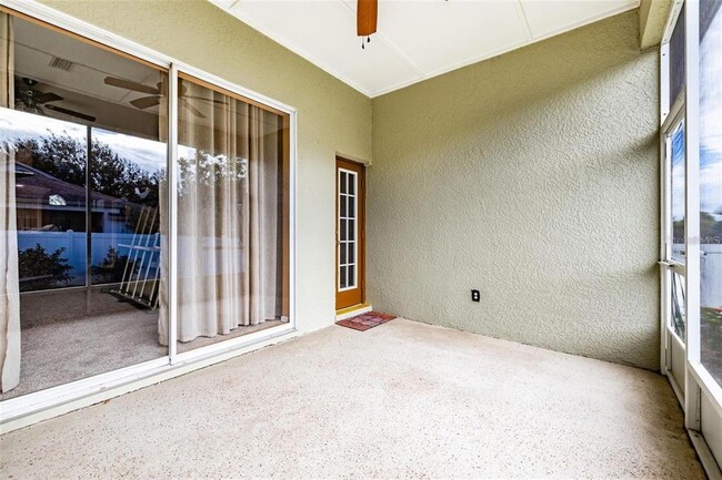 Building Photo - 405 Fern Gulley Dr