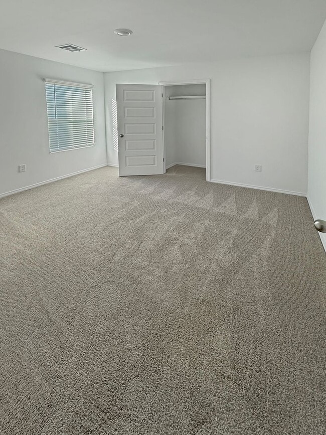 Building Photo - Brand New 4 Bedroom Home in Stillwater - Move-In ReadY