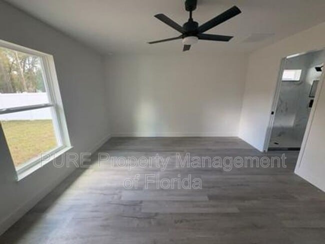 Building Photo - 5787 NW 62nd Ave
