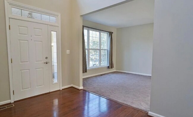 Building Photo - 46123 Gooseneck Dr