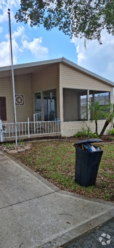 Building Photo - 11151 Ewing Dr