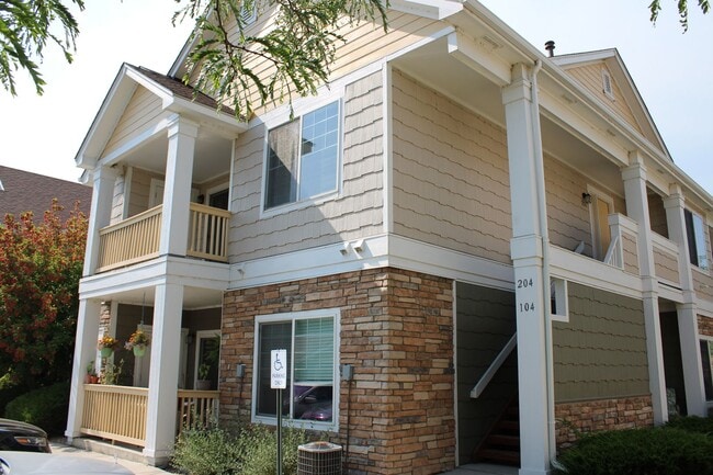 Primary Photo - Loveland Living: Spacious Condo with Pool,...