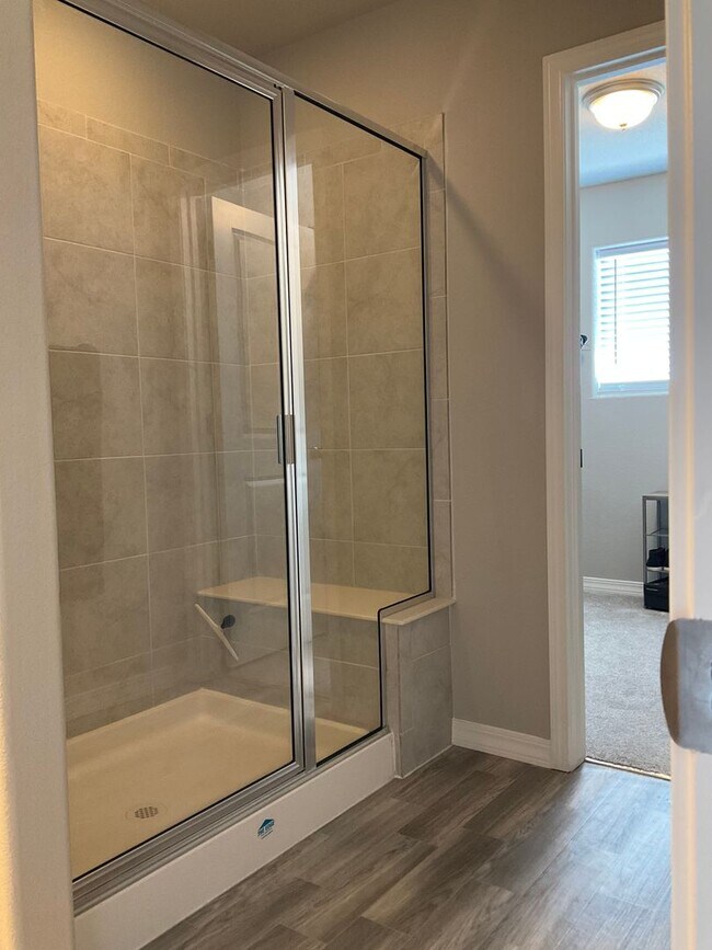 Building Photo - Beautiful Townhome in Townes At Woodmen Heights