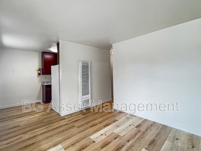 Building Photo - 1574 San Pablo Ave