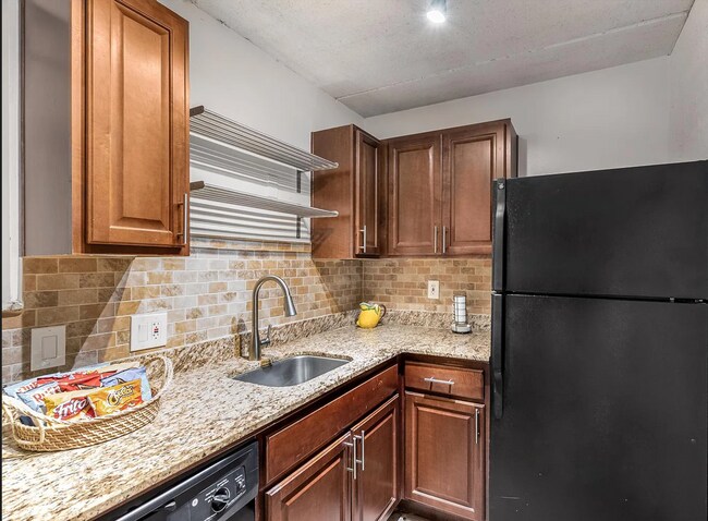 Interior Photo - Red Sea Grove