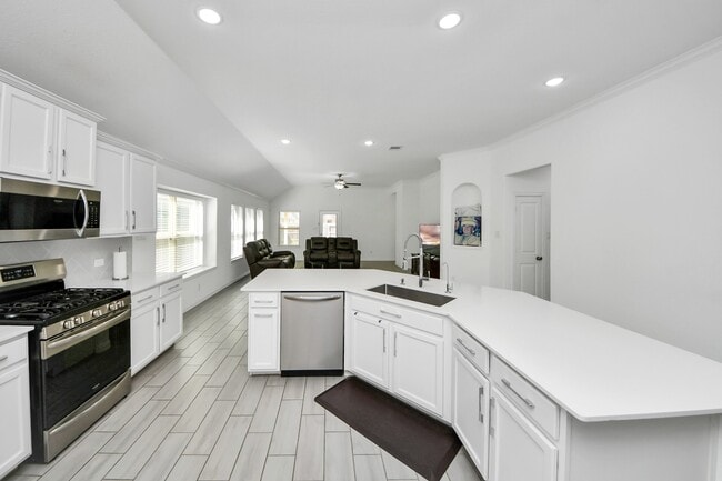 Building Photo - 1311 Stuart Run Dr