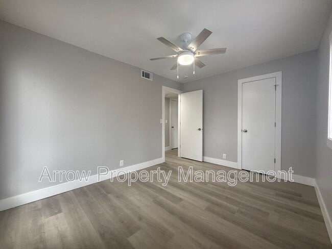 Building Photo - 1010 N 16th St