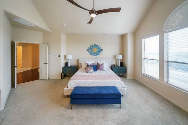 Building Photo - Executive Style Home Now Available in Ston...