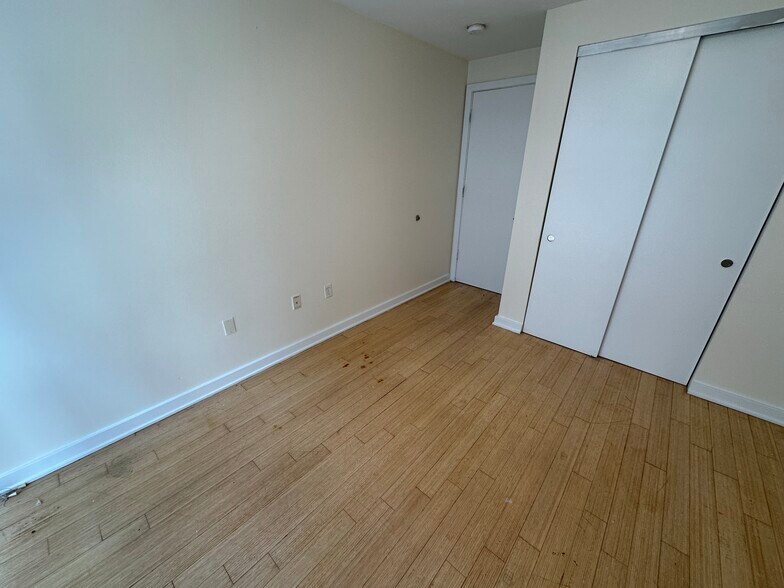 Building Photo - 7 Boylston Sq