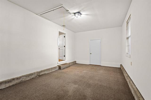 Building Photo - 807 Texas St