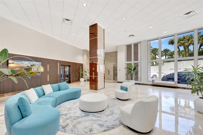 Building Photo - 4100 Galt Ocean Dr