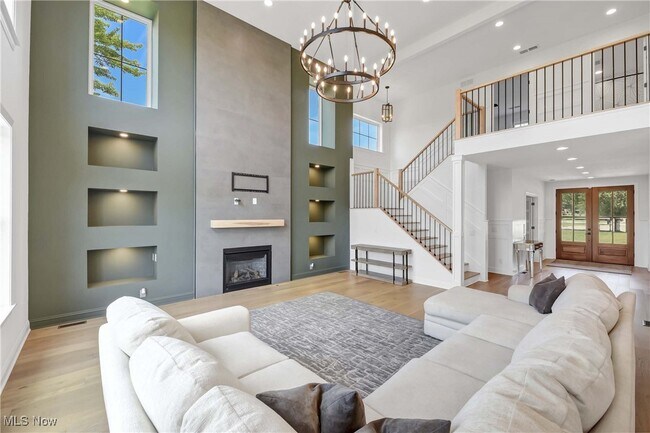 Building Photo - 17440 Sawgrass Cir