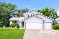 Building Photo - 19158 Evans Cir