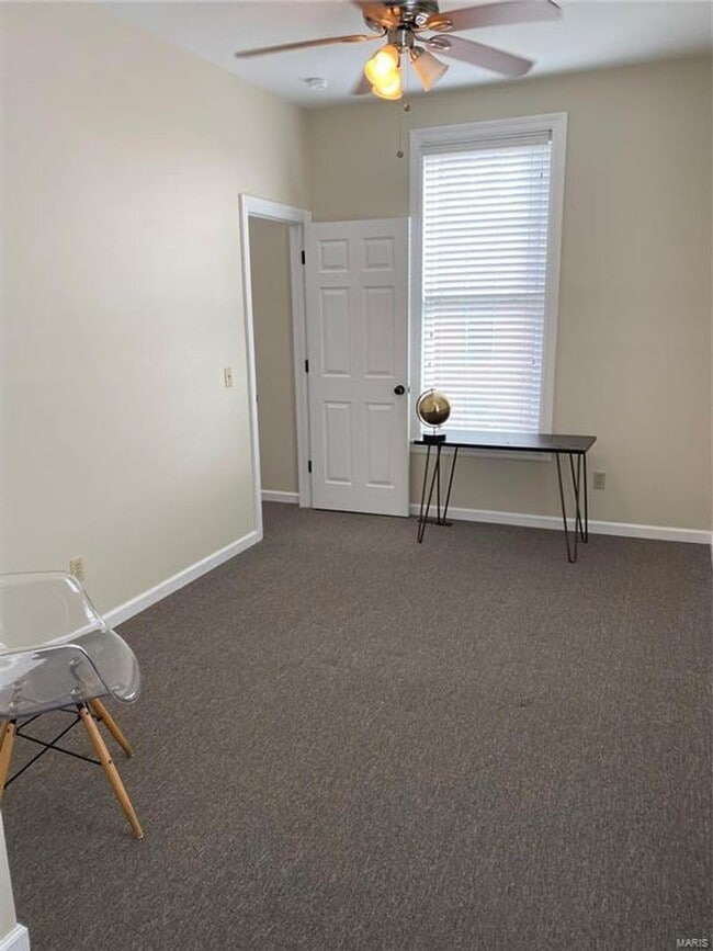 Building Photo - 816 Ann Ave