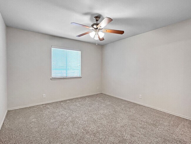 Building Photo - Charming 4-Bedroom Living in Desirable Converse Area