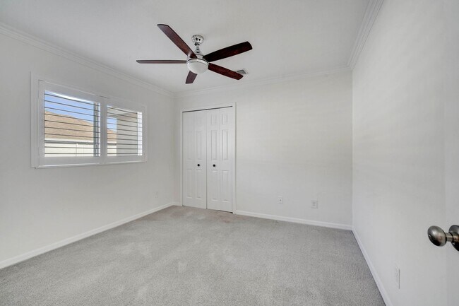Building Photo - Stunning 4/3 with Fence Enclosed Yard in t...