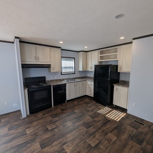 Building Photo - 508 Satterfield Ln