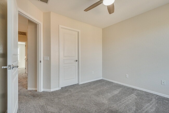 Building Photo - 4650 Ranch House Rd