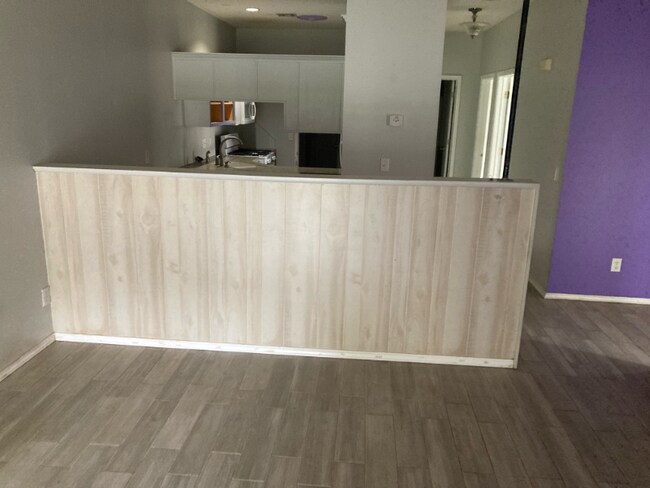 Building Photo - 605 Methodist Ave