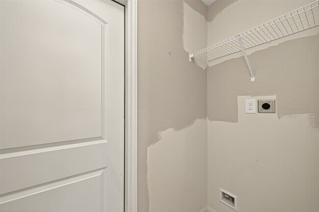 Building Photo - 20611 Colliers Brook Dr