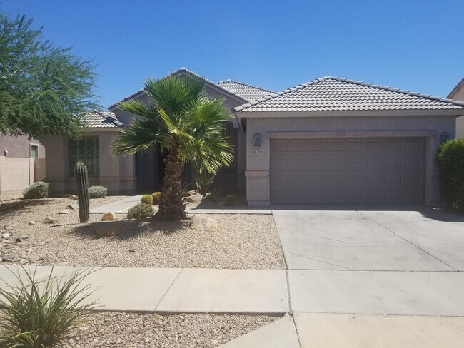 Building Photo - Beautiful spacious 3 b 2 bth 1834 sq ft home