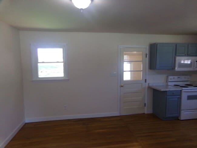 Building Photo - 3 Bedroom in Prince George County